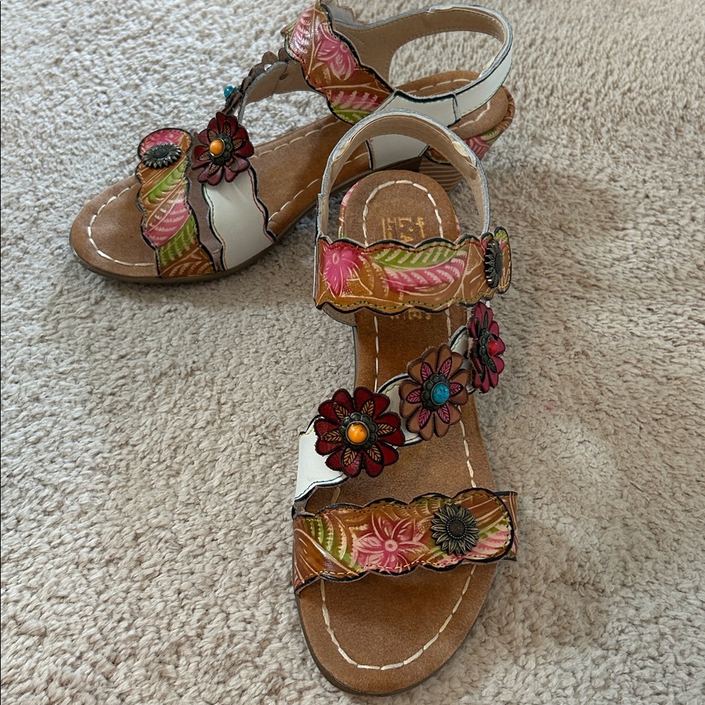 L’Artiste Spring Step Floral Embellished Sandals